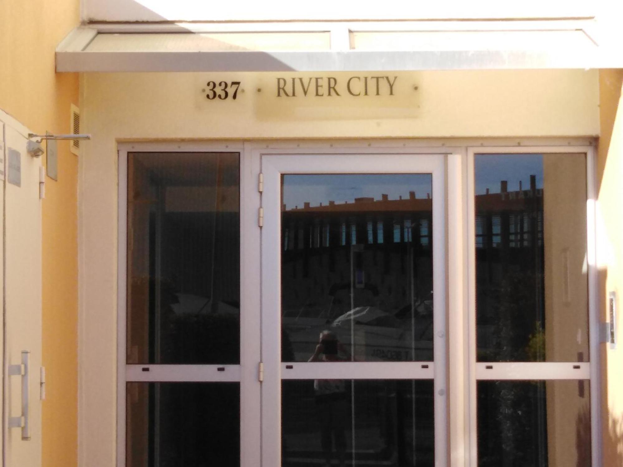 קרנון-פלאז' Jolis Studios Vue Sur Mer Port, Etangs Et Canaux Residence Rivercity מראה חיצוני תמונה