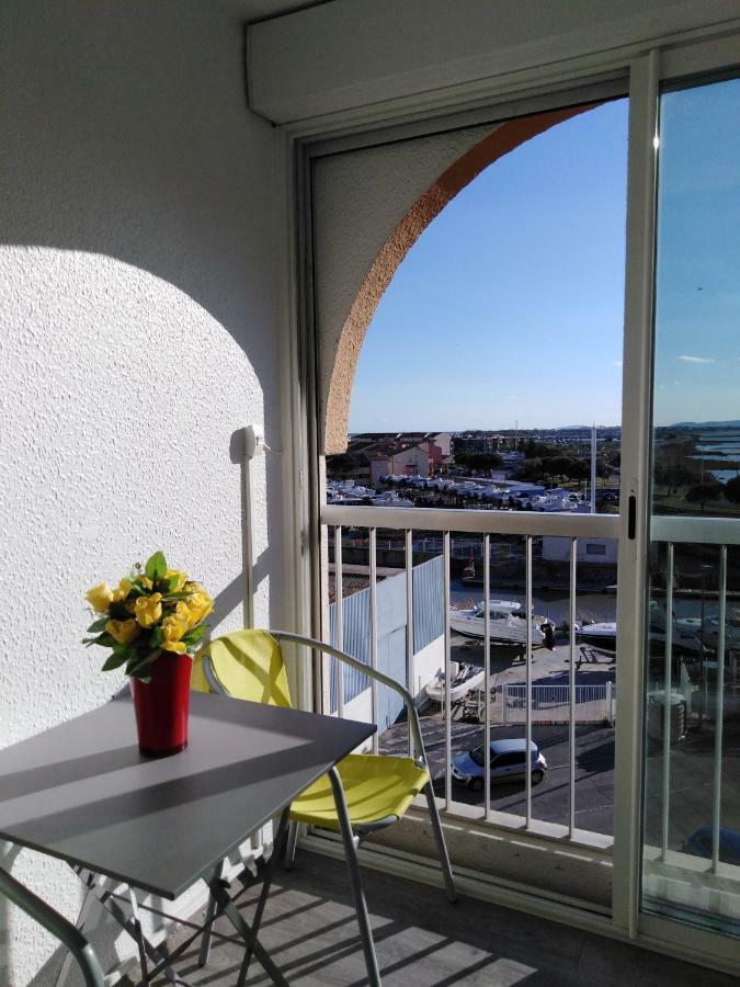 קרנון-פלאז' Jolis Studios Vue Sur Mer Port, Etangs Et Canaux Residence Rivercity מראה חיצוני תמונה